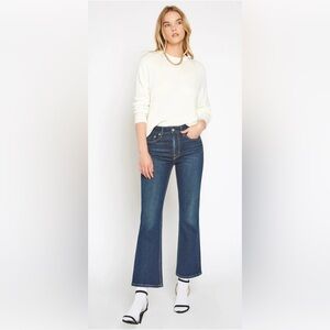NWOT! Noend Denim Farrah Mid Rise Kick Flare​​